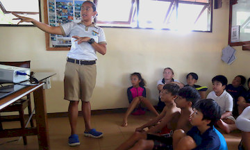 Children Learning Corals 