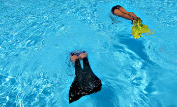 Mermaid Swimming lessons for children