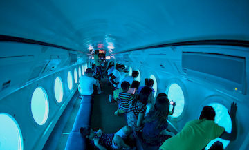 underwater submarine tour Boracay