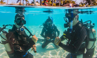 SCUBA review to refresh your diving knowledge