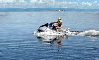 personal watercraft (Jet Ski)
